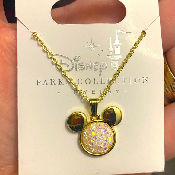 Disney parks Gold tone Mickey Mouse necklace NWT ✨✨ - Picture 1 of 1